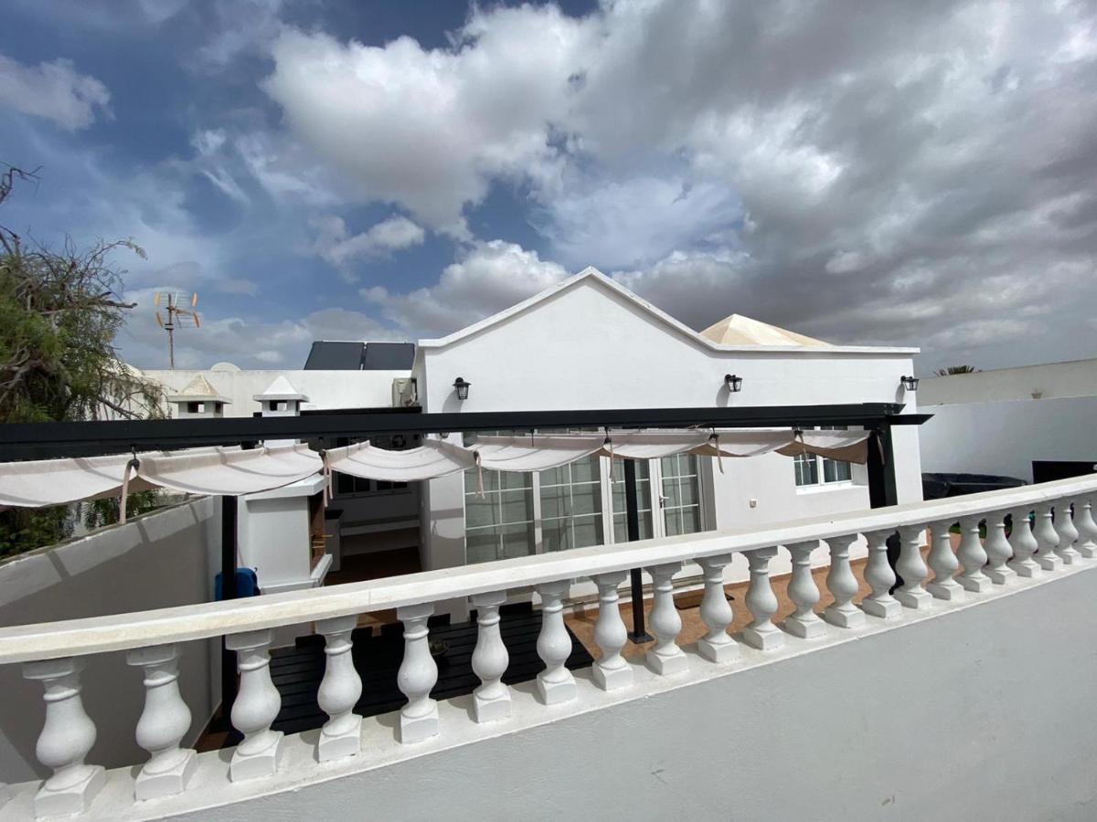 La Duomo Di Vulcano Villa Playa Honda  Ngoại thất bức ảnh